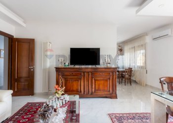 Soggiorno - Attico Oristano - foto 9