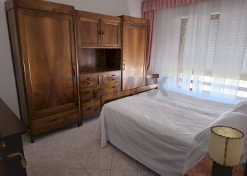 Camera / camera da letto - Quadrilocale via Segni
 
20, Oristano - foto 19