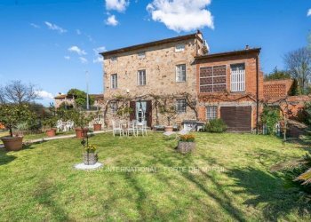 Facciata - Rustico via della Colombaia, Capannori - foto 5