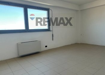 Stanza vuota - Ufficio Via Grotta Delle Fate
41, Livorno - foto 8