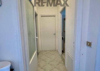 Hall / corridoio - Apartment Via Molino a Vento
 
1, Orciano Pisano - photo 14