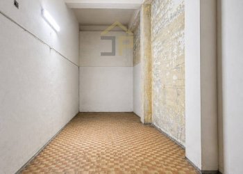 Foto 3 - Warehouse Via Ammiraglio Rizzo
 
64, Palermo - photo 3