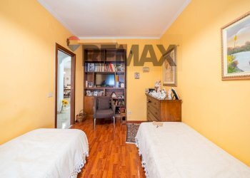 Camera / camera da letto - Three-room apartment Via Pasquale Del Giudice
12, Roma - photo 21