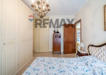Camera / camera da letto - Three-room apartment Via Pasquale Del Giudice
12, Roma - photo 28