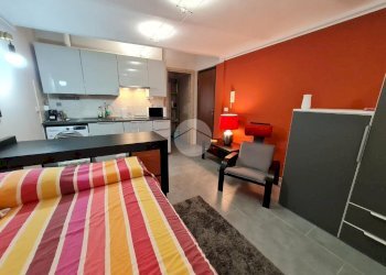 One-room apartment Via Miroglio, San Benigno Canavese - photo 4
