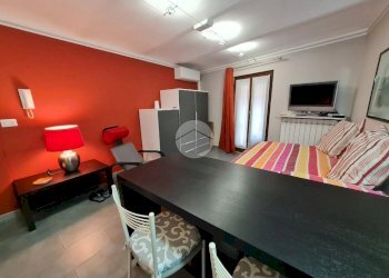 One-room apartment Via Miroglio, San Benigno Canavese - photo 6