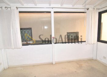 VANO POSSIBILE USO UFFICIO - Commercial Premises Piazza Attias 2, Livorno - photo 8