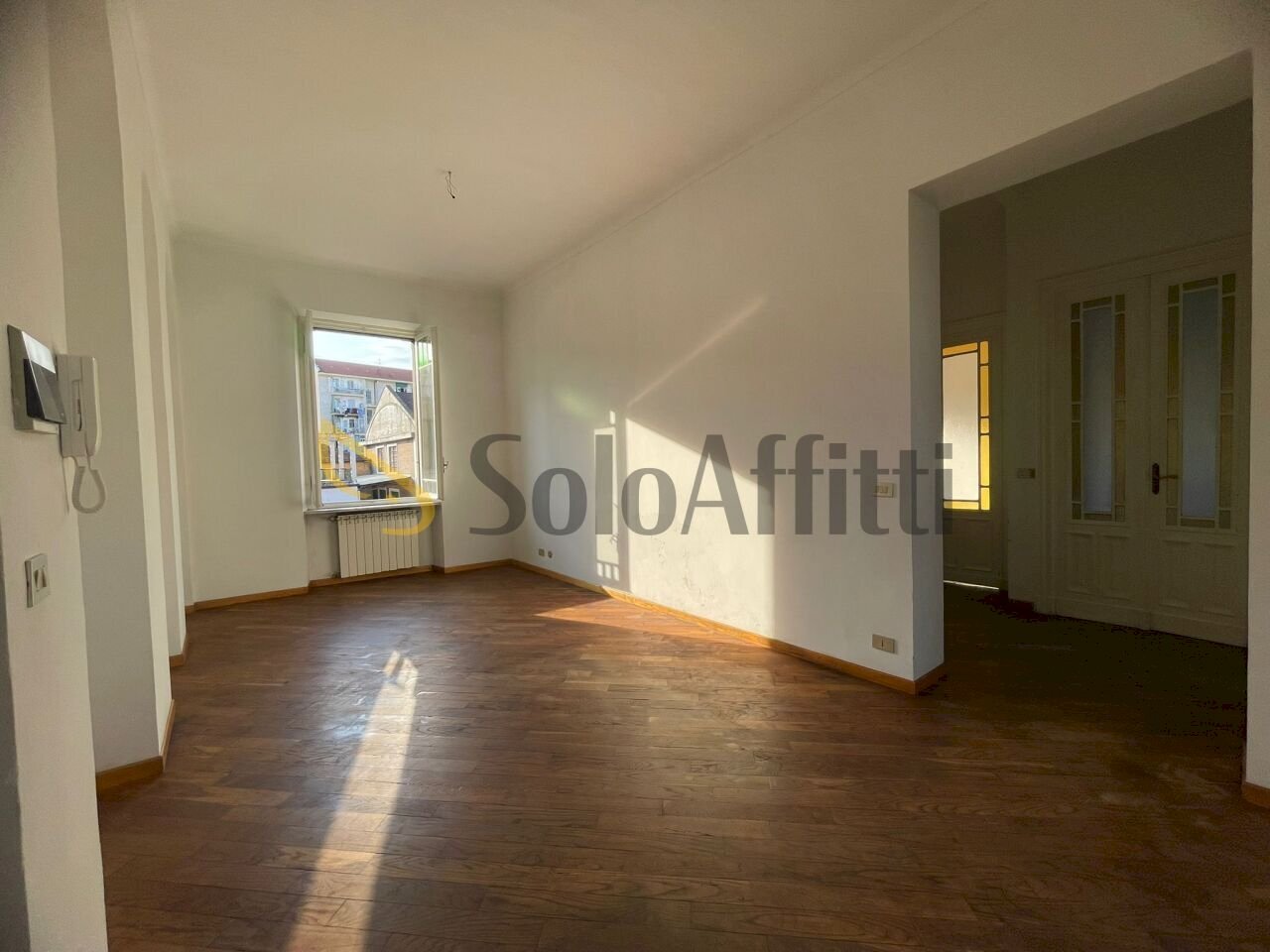 1.jpg - Quadrilocale Via Piossasco, Torino (zona Aurora) - foto 2