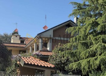 1.jpeg - Four-room apartment Via Benso 20, Chieri - photo 1