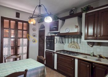 12.jpeg - Four-room apartment Via Benso 20, Chieri - photo 4