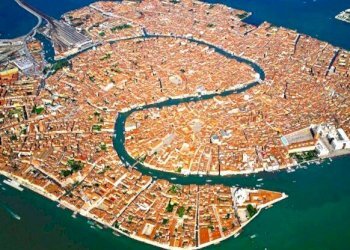 venezia (2).jpg - Stable - Palace Venezia (neighborhood Mestre) - photo 3