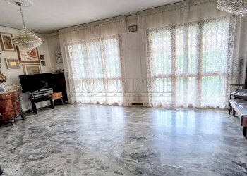 IMG_20260318_165829858_HDR~2.jpg - Appartamento Via Altichieri da Zevio, Padova - foto 2