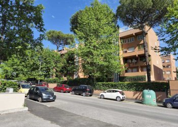 Edificio - Appartamento Via dell'Automobilismo, Roma - foto 2
