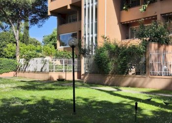 Giardini condominiali - Appartamento Via dell'Automobilismo, Roma - foto 5