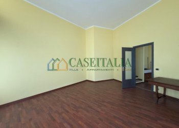 2.jpeg - Two-room apartment Ivrea - photo 2