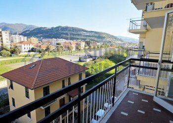 f1346ea0-537e-4253-abed-4dd3a74ae826.jpg - Two-room apartment Via Marina, Taggia - photo 12