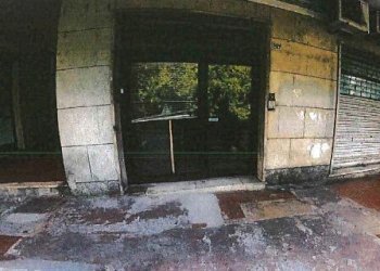 2.jpg - Commercial Premises at auction Via Fereggiano 203A, Genova (neighborhood Marassi) - photo 1