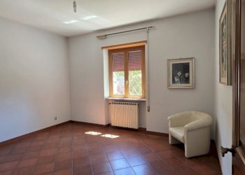 20260502_115257.jpg - Villa Via Aldo Moro 11, Castelnuovo di Porto - foto 11