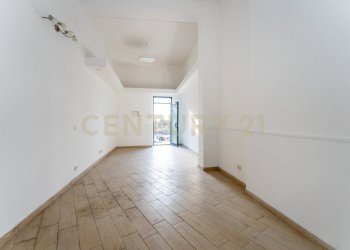 Botteghe via Nizzeti  (38).jpg - Locale Commerciale Via Nizzeti, Tremestieri Etneo - foto 6