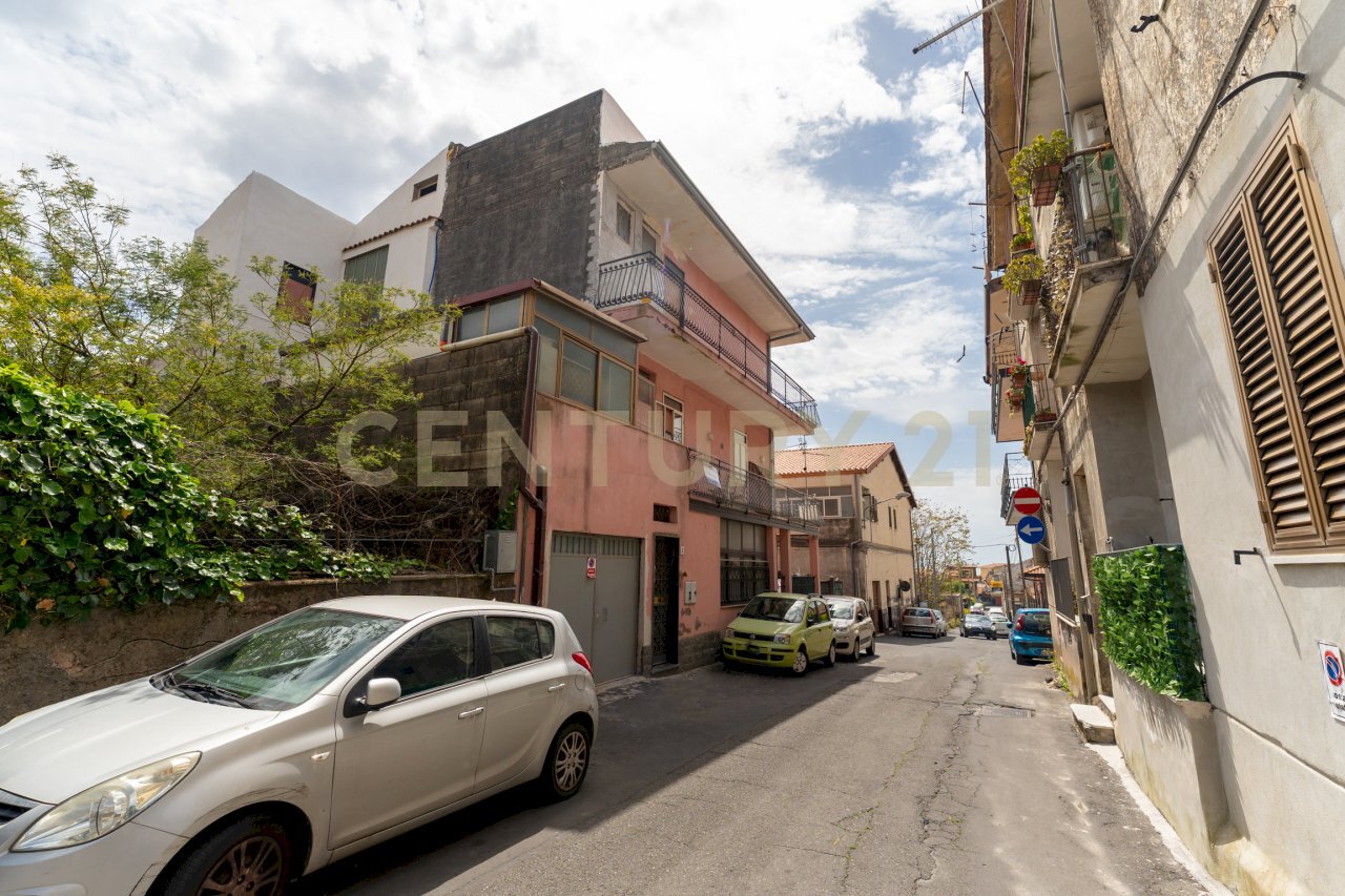 Via Sottotenente Cantone 30 (1).jpg - Apartment Via Sottotenente Cantone 30, Mascalucia - photo 2