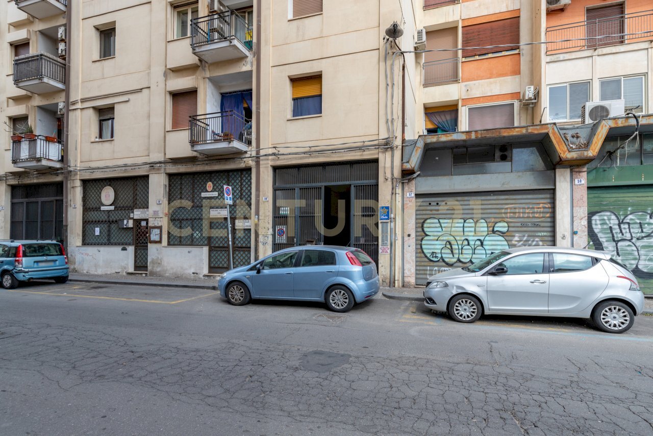 Sangiuliano 54 CT (2).jpg - Four-room apartment Via Antonino di Sangiuliano 54, Catania - photo 2
