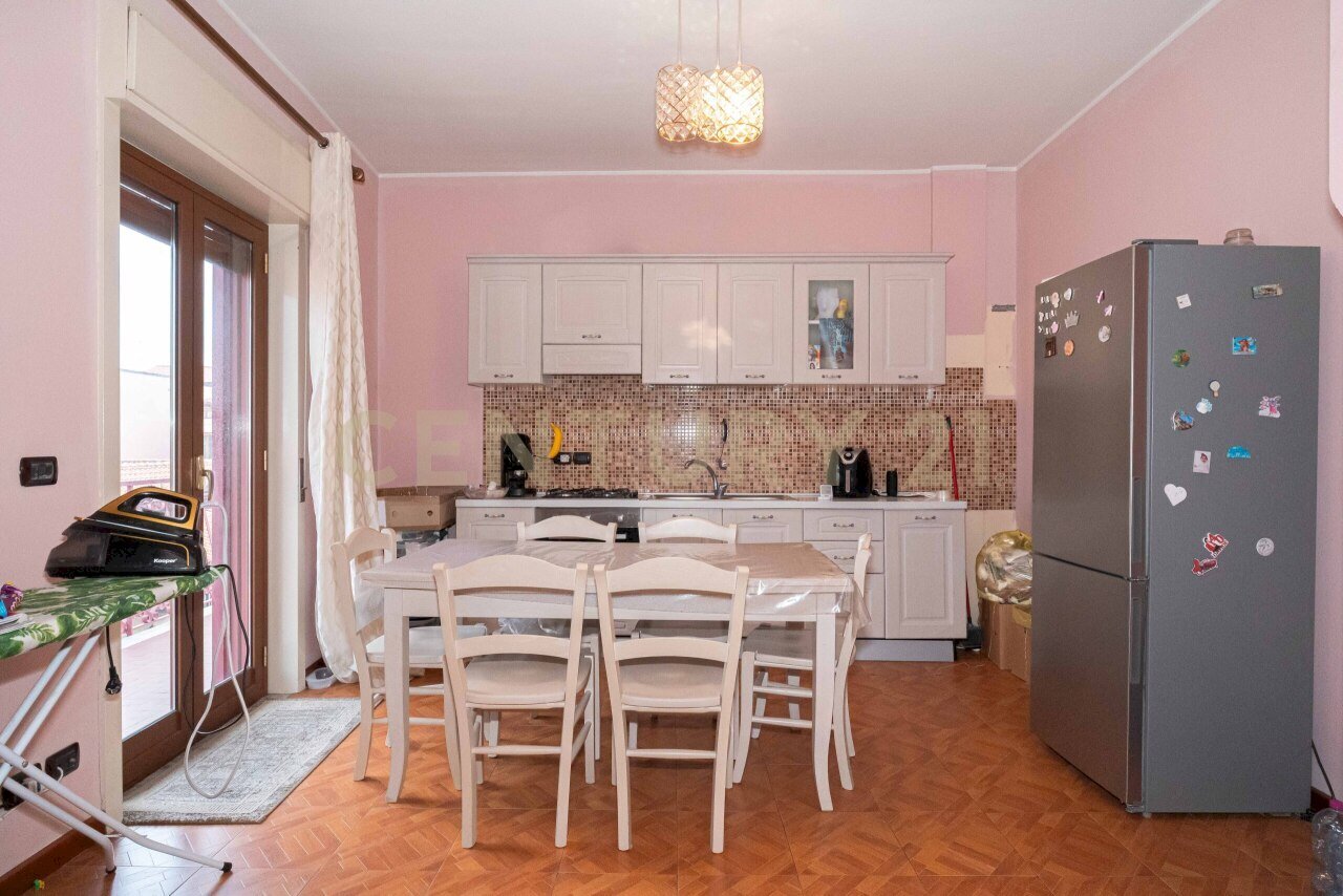 2.jpg - Apartment Via Modena 17, Misterbianco - photo 2