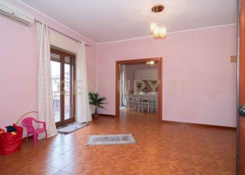 1.jpg - Apartment Via Modena 17, Misterbianco - photo 1