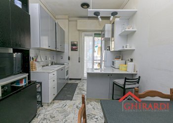 3.2 cucina.jpg - Appartamento VIA CANESI 56, Genova (zona Sestri Ponente) - foto 9