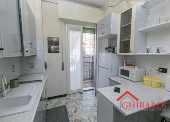 3.3 cucina.jpg - Appartamento VIA CANESI 56, Genova (zona Sestri Ponente) - foto 10