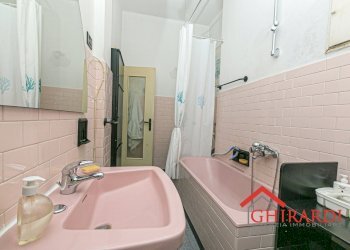 6.3 bagno.jpg - Appartamento VIA CANESI 56, Genova (zona Sestri Ponente) - foto 26