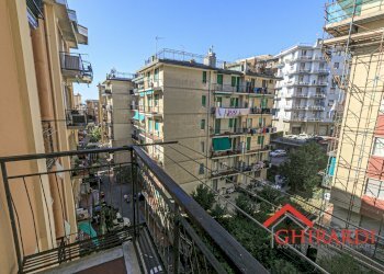 8.0 balcone1.jpg - Appartamento VIA CANESI 56, Genova (zona Sestri Ponente) - foto 29