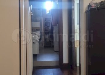 10.JPG - Appartamento Napoli (zona Materdei) - foto 8