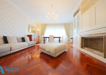 Salone - Quadrilocale Via Pietro Gobetti 5, Taranto - foto 1