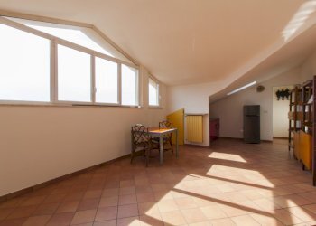 Zona Giorno - Attic Corso Luigi Einaudi 1/A, Cherasco - photo 6