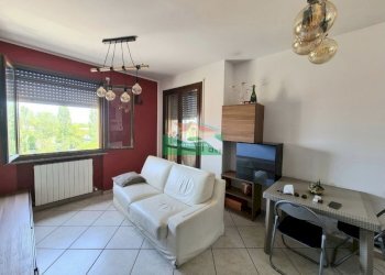 8464c2d3-1e60-4871-9193-05fbae557153.jpg - Bilocale Via del Lavoro, Ravenna - foto 5
