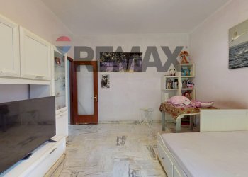 Trilocale Via Vezzani, 44c 
 Rivarolo, Genova (zona Rivarolo) - foto 9