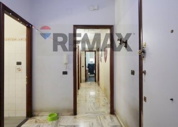 Trilocale Via Vezzani, 44c 
 Rivarolo, Genova (zona Rivarolo) - foto 10