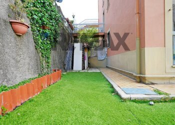 Trilocale Via Vezzani, 44c 
 Rivarolo, Genova (zona Rivarolo) - foto 18