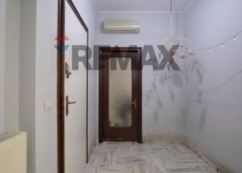 Trilocale Via Vezzani, 44c 
 Rivarolo, Genova (zona Rivarolo) - foto 20