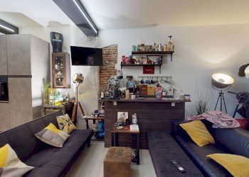 One-room apartment Vico Della Rosa, 1
Centro Storico, Genova (neighborhood Centro Storico) - photo 13