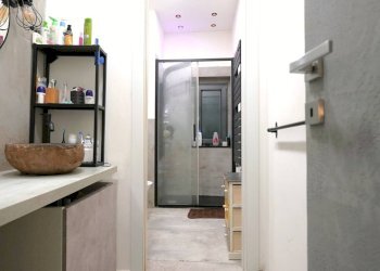 One-room apartment Vico Della Rosa, 1
Centro Storico, Genova (neighborhood Centro Storico) - photo 21