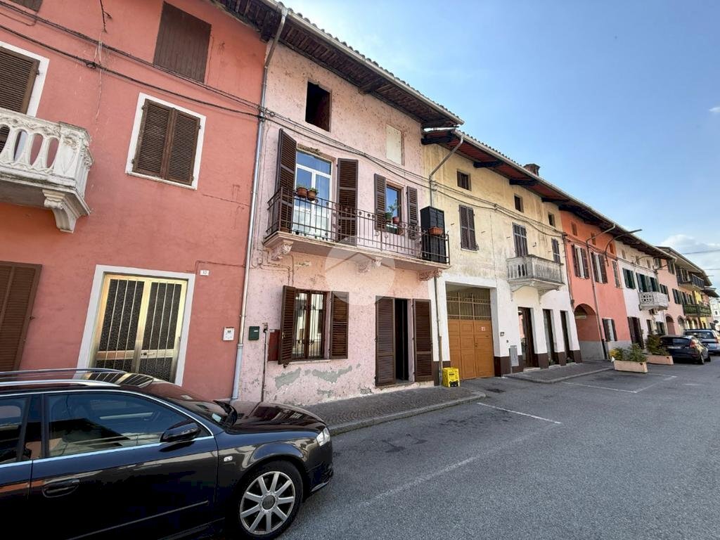 Casa semi indipendente Corso Vittorio Emanuele, Albiano d'Ivrea - foto 2
