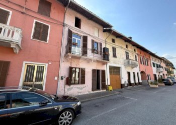Casa semi indipendente Corso Vittorio Emanuele, Albiano d'Ivrea - foto 2