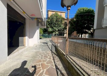 Shop Crocetta, Modena, Modena (neighborhood Crocetta) - photo 15