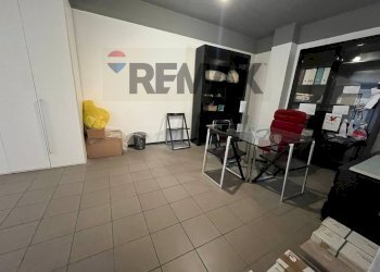 Shop Crocetta, Modena, Modena (neighborhood Crocetta) - photo 23