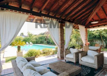 Villa Via Belvedere 
 Manerba del Garda, BS, Manerba del Garda - photo 7