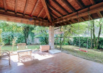 Villa Via Belvedere 
 Manerba del Garda, BS, Manerba del Garda - photo 10