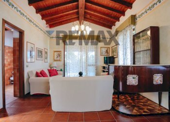 Villa Via Belvedere 
 Manerba del Garda, BS, Manerba del Garda - photo 12