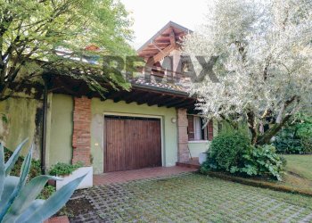 Villa Via Belvedere 
 Manerba del Garda, BS, Manerba del Garda - photo 18