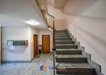 Three-room apartment Carignano - photo 3
